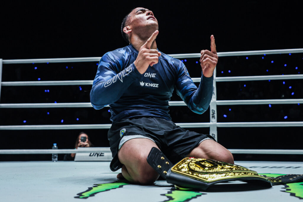 Performance de Diogo Reis contra atleta japonês garante mais um título de grappling relevante na carreira.