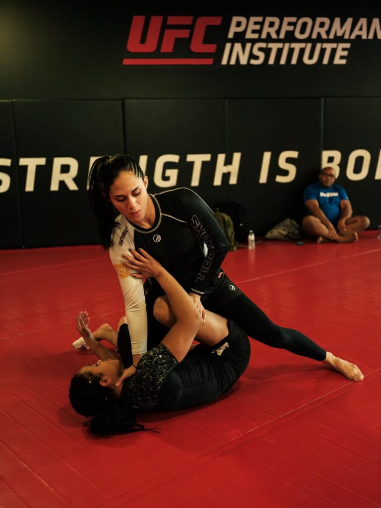 During her time in Las Vegas before her UFC BJJ bout, Rebeca Lima trained at the UFC Performance Institute.
